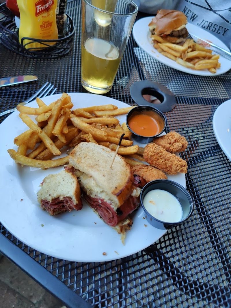 Pub Fare That Goes Beyond the Basics