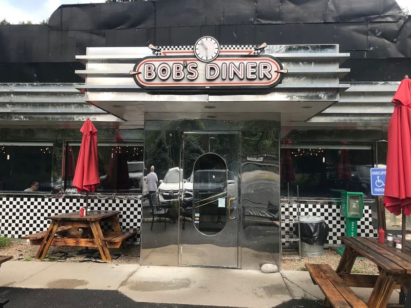 Bob's Diner — Manchester Center