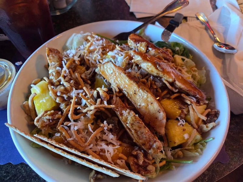 Salads That Actually Fill You Up