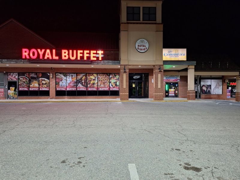 Royal Buffet — Family Feast Central