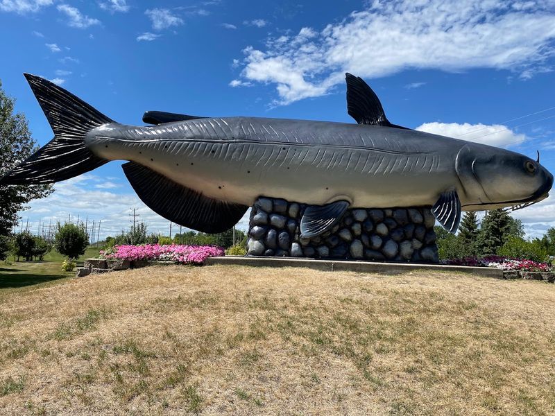 World's Largest Catfish — Wahpeton