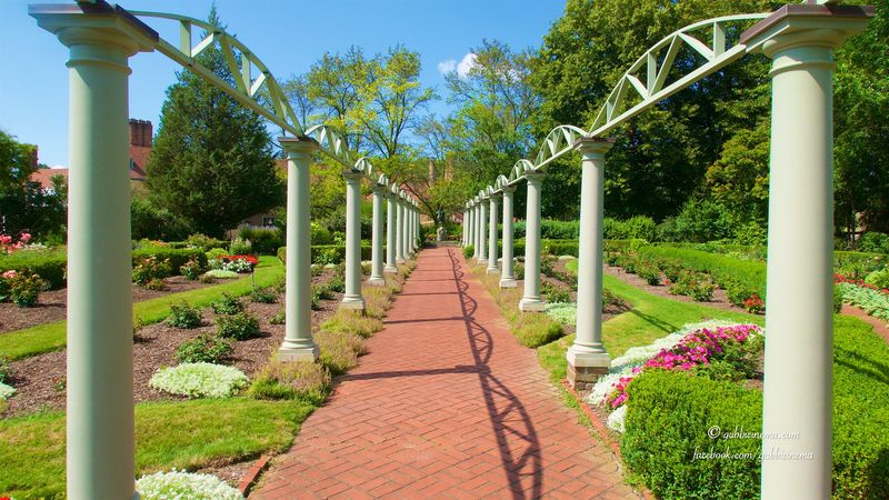 The Grounds and Gardens That Deserve Their Own Afternoon