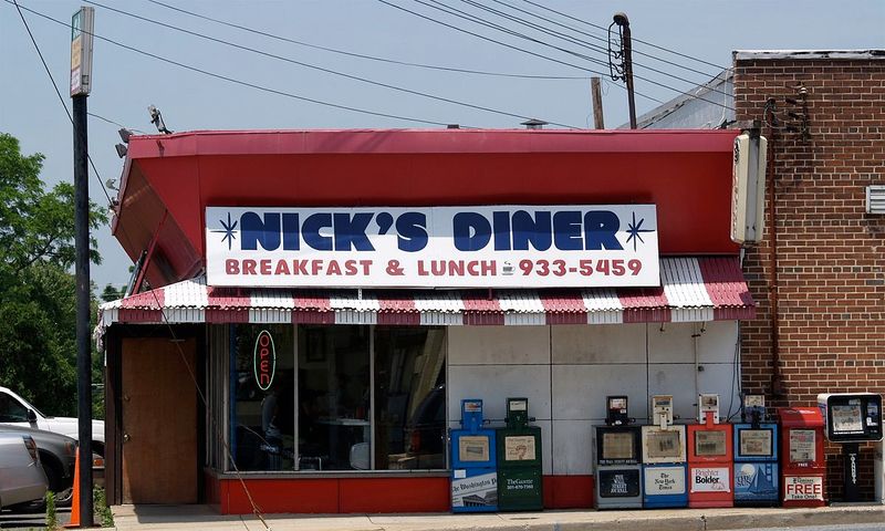 Nick's Diner — Wheaton