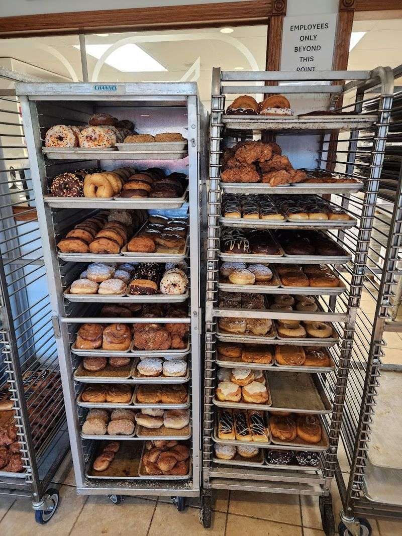 Why This Bakery Keeps Earning Its Reputation Year After Year