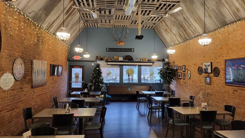 The Tap Room Atmosphere That Keeps People Returning