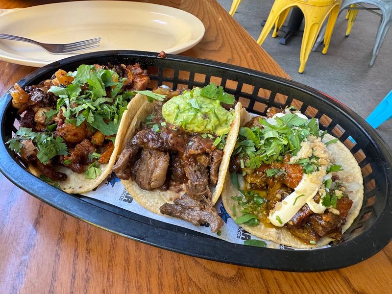 Illinois - Big Star, Chicago