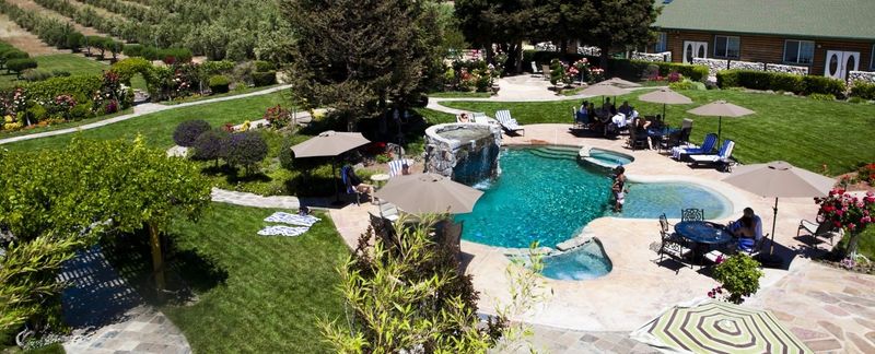 Luxury Resorts and Relaxation