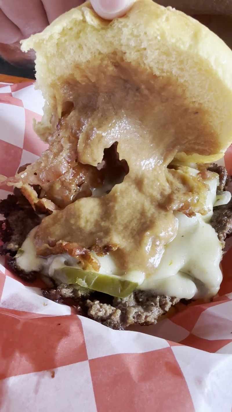 Cledis Burgers & Beer (Gulch Location) — Nashville (Opened March 2026)