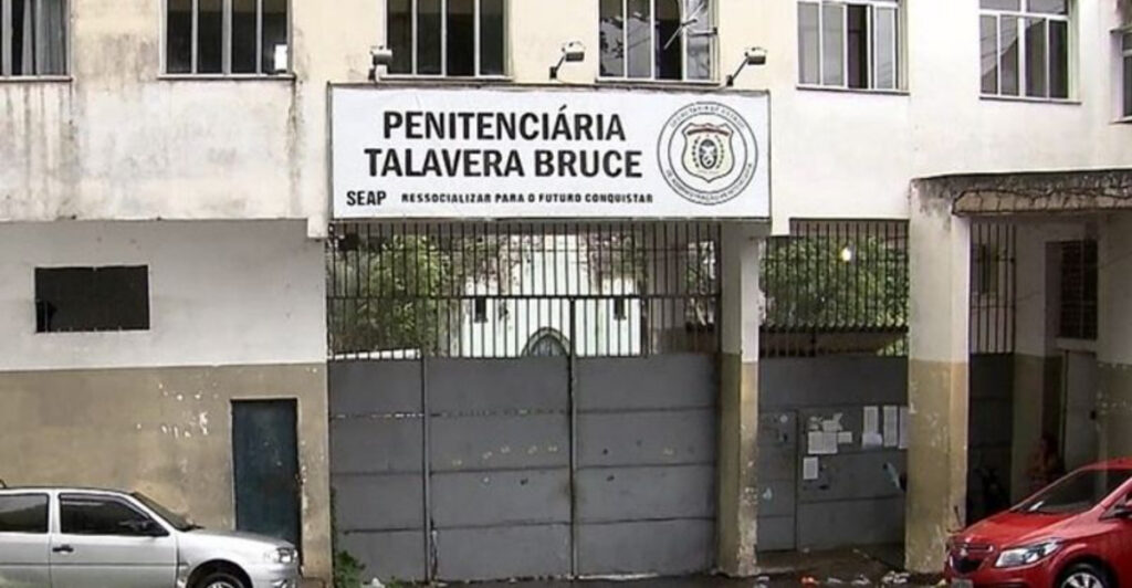 Inside the World’s 9 Most Notorious Women’s Prisons