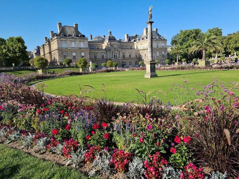 Luxembourg Gardens’ Secret Edges, Paris – Calm Within the City