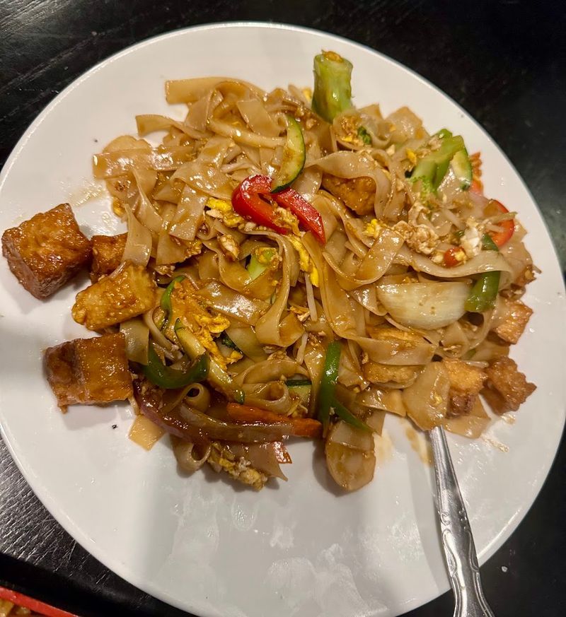 Thai Dishes That Hold Their Own