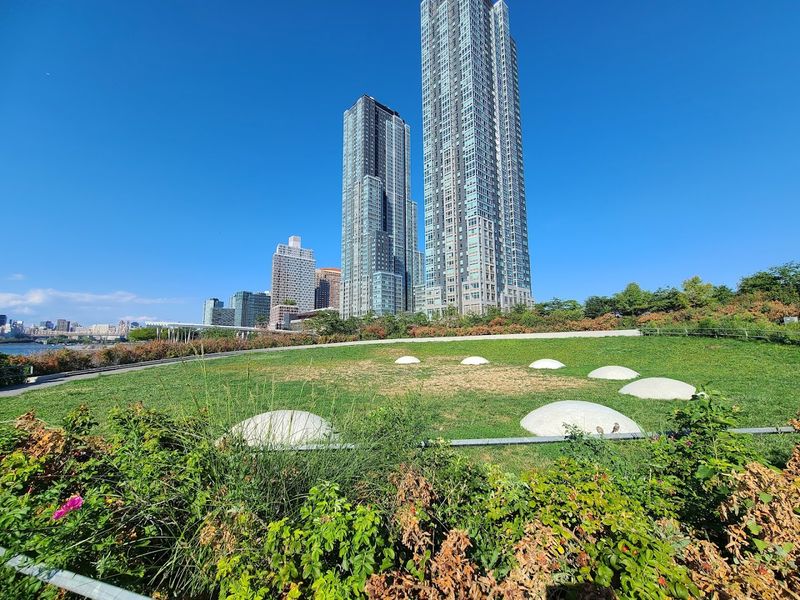 Hunter’s Point South Park, New York, USA