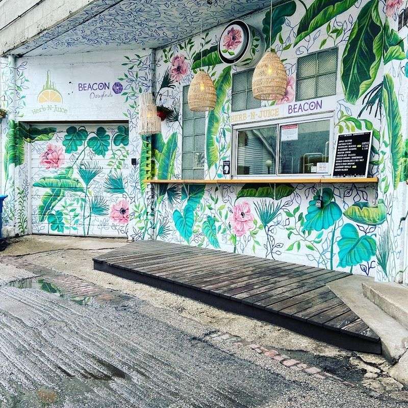 Beacon Doughnuts — Chicago (Lincoln Park)