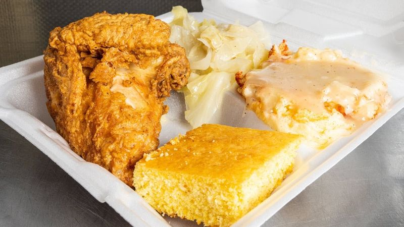 Big Momma's Soul Food Kitchen — Louisville