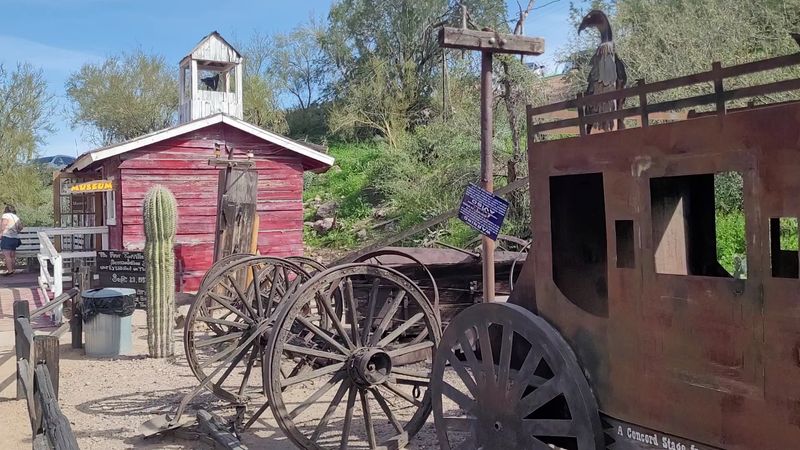 Arizona doesn't observe daylight saving time