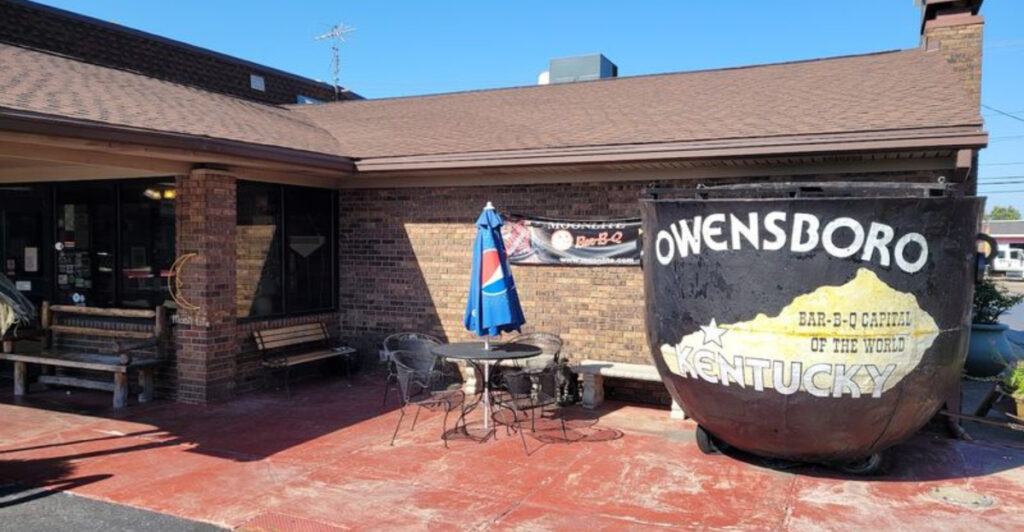 Kentucky’s 14 Best Under-the-Radar BBQ Spots That Always Have a Crowd
