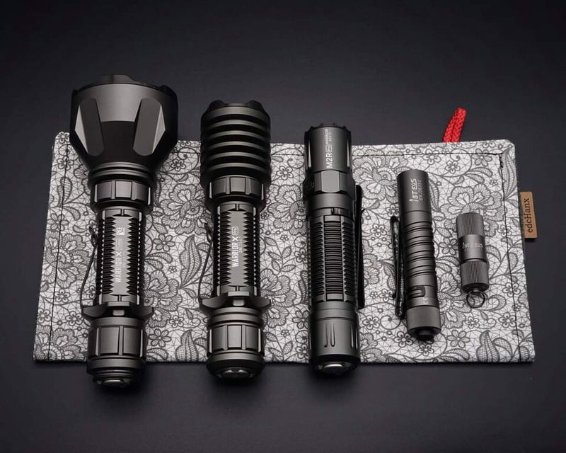 Tactical flashlight
