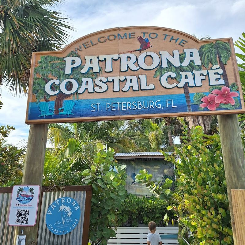 Patrona Coastal Café - St. Petersburg