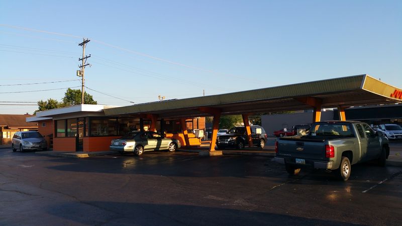 Jolly’s Drive-In - Hamilton