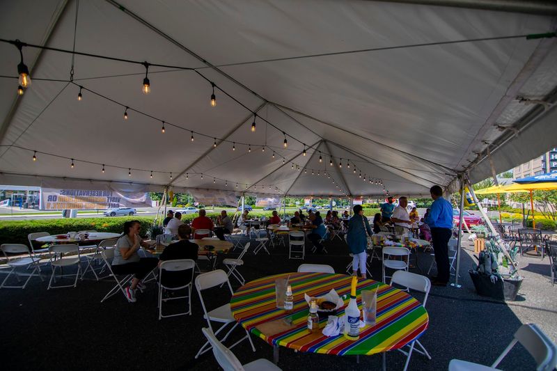 Rosalita's Roadside Cantina, Englishtown