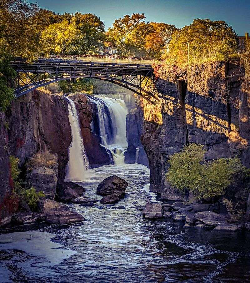Paterson Great Falls, Paterson