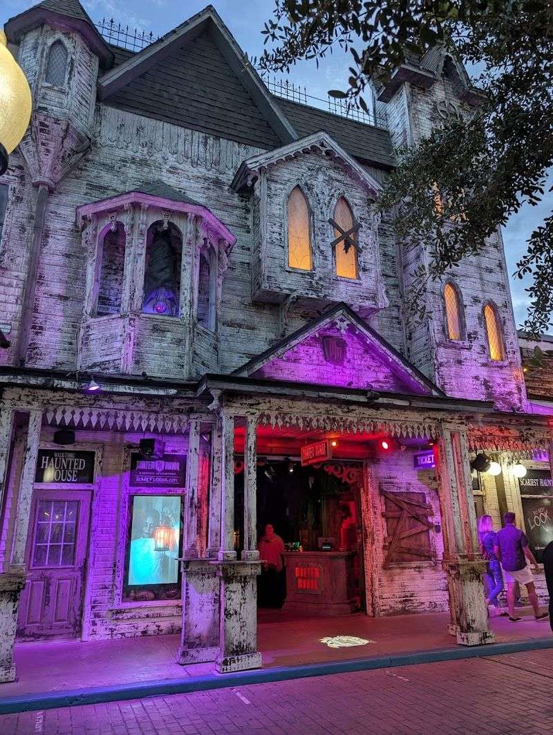 Seasonal Events and Halloween Thrills