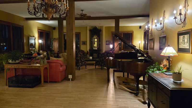 The Piano Lounge and Great Room: Indoor Spaces That Invite You to Linger