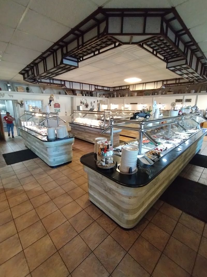 Small-Town Midwest Buffets — Southern & Central Illinois