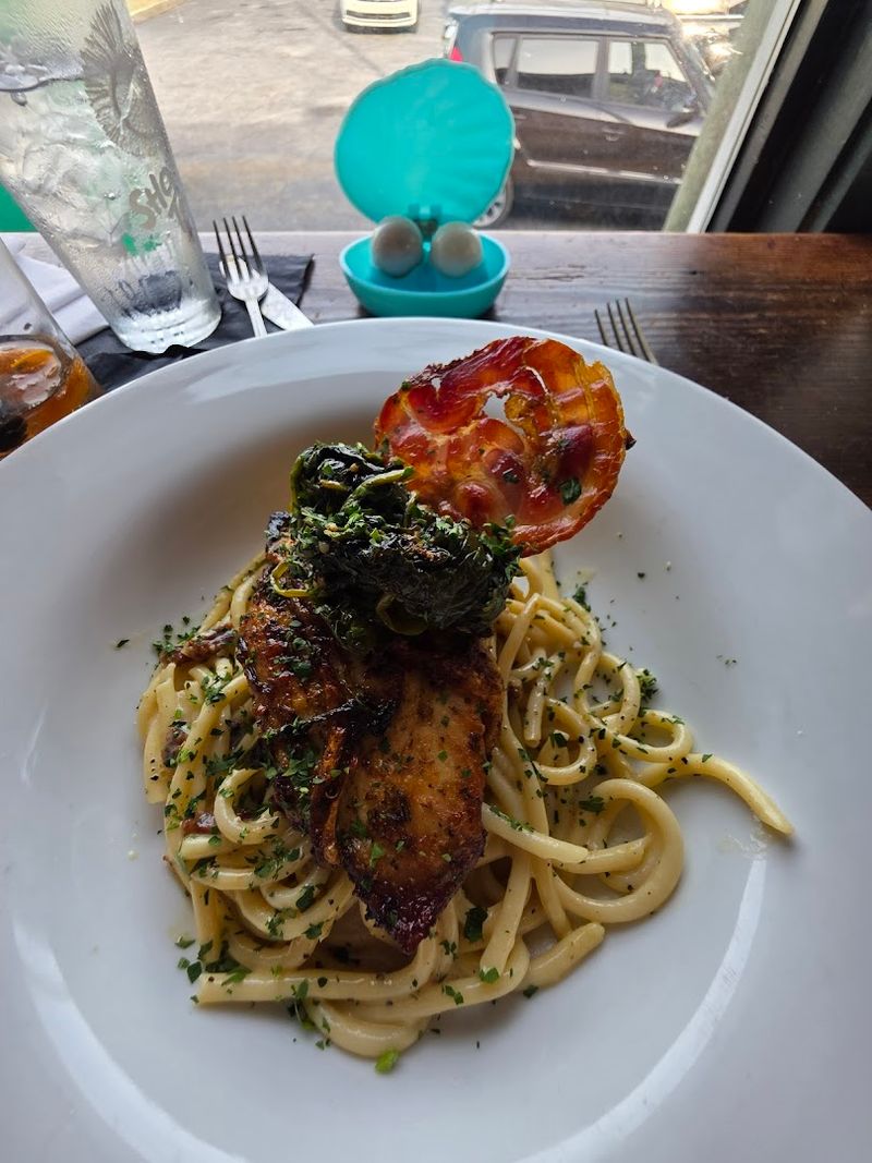 The Rusty Spoon (Chattanooga) — Riverside Patio Charm