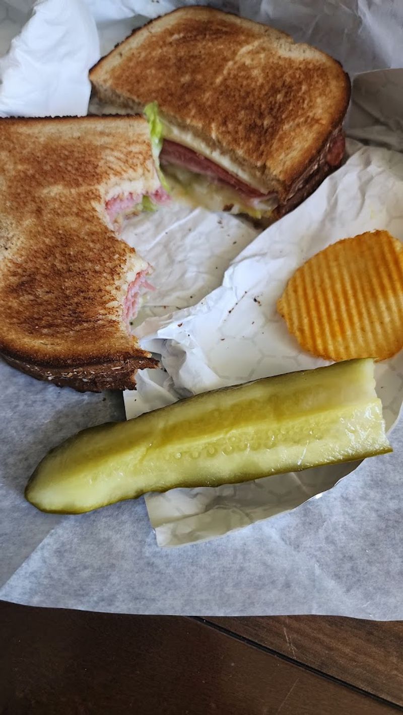 Merritt-Style Family Sandwich Counters Across the State