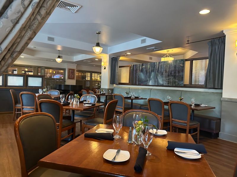 Swamp Fox Restaurant — Charleston