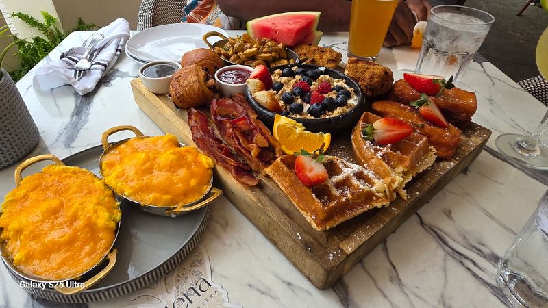 Saturday Brunch and the Weekend Energy