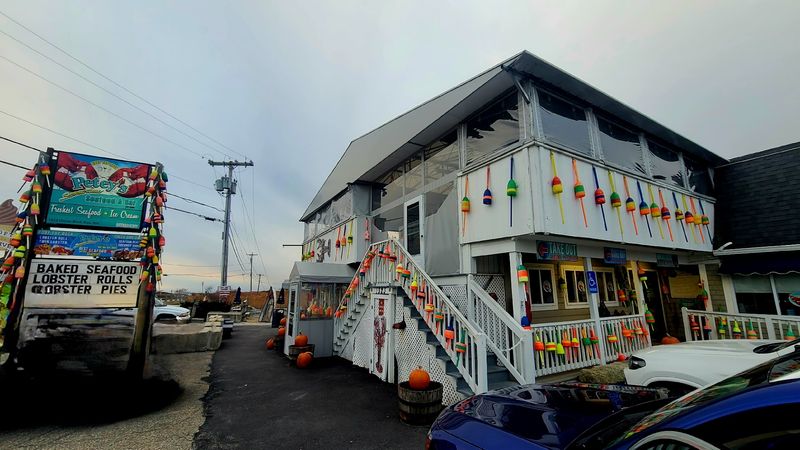 New Hampshire - Petey's Summertime Seafood (Rye)