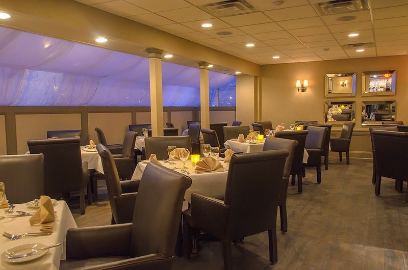 Bareli's Restaurant & Bar in Secaucus