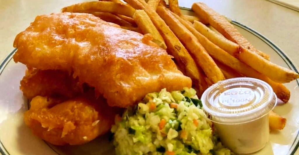 Michiganders Drive Miles for the Fish and Chips at This Unassuming Diner