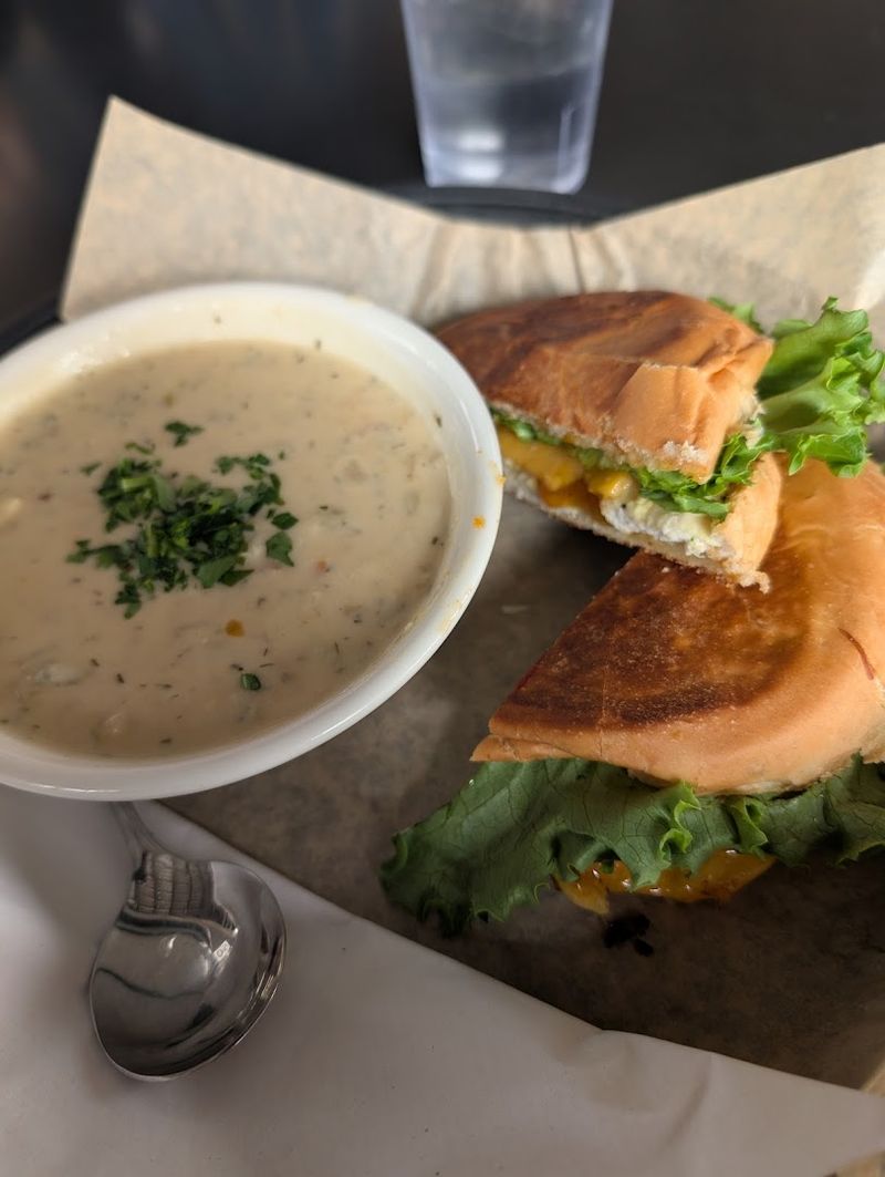 Tanya's Soup Kitchen — Wichita