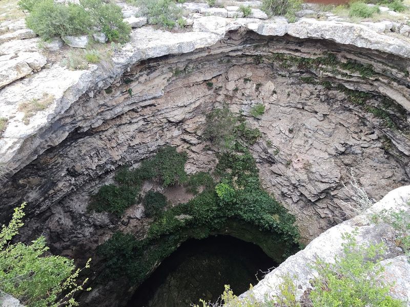 Devil’s Sinkhole, USA - A Vertical Mystery