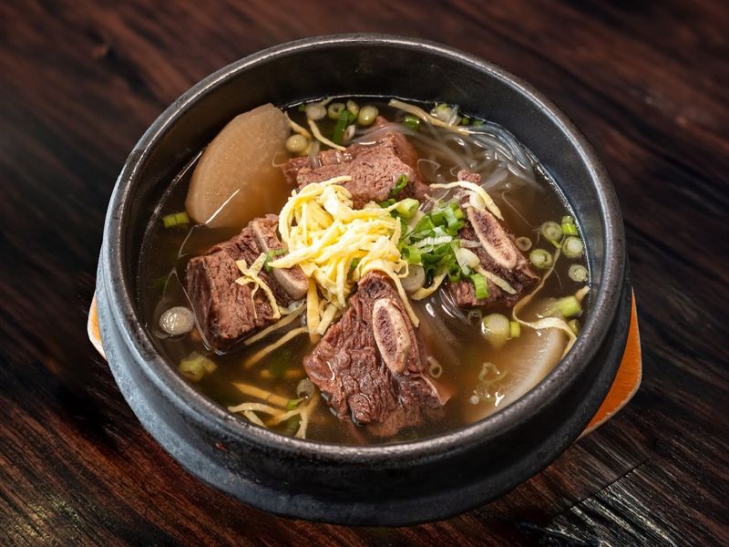 Gammeeok, Fort Lee (Korean)