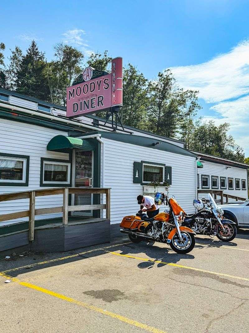 Moody’s Diner — (Regional New England Favorite, MA Travelers Stop Nearby)