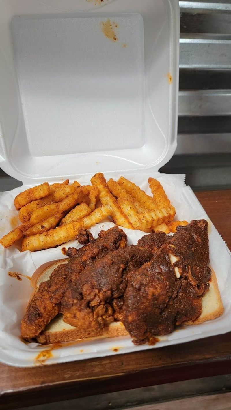 Red's Hot Chicken — Nashville
