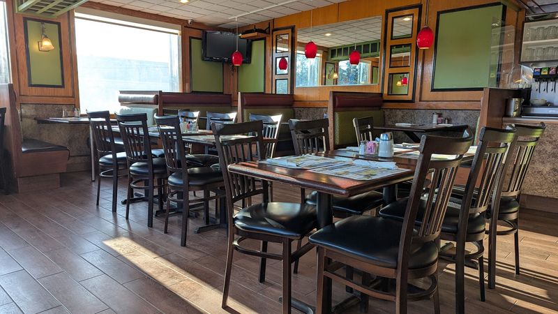 Paul's Family Diner in Mountain Lakes