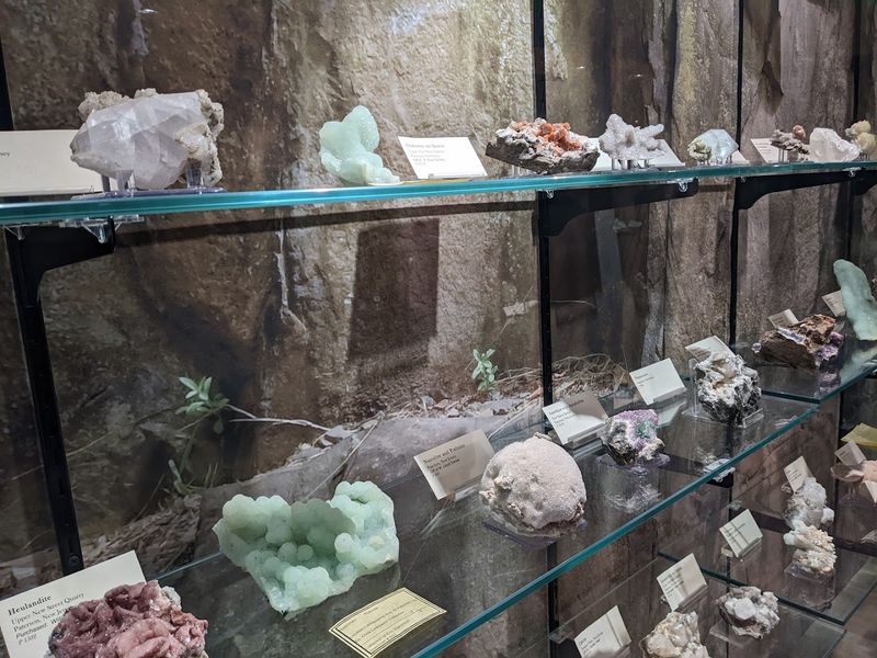 Minerals, Gemstones, and Earth Science Surprises