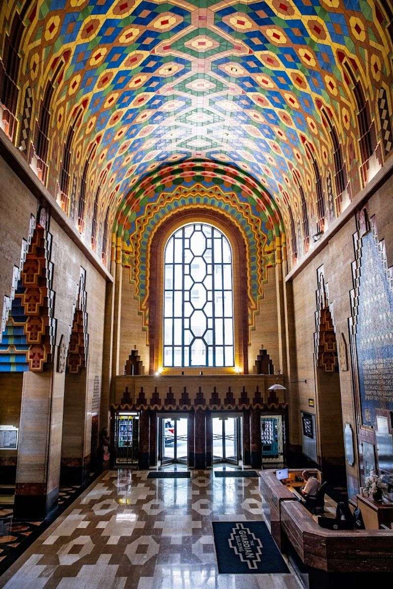 The Lobby That Makes People Forget to Breathe