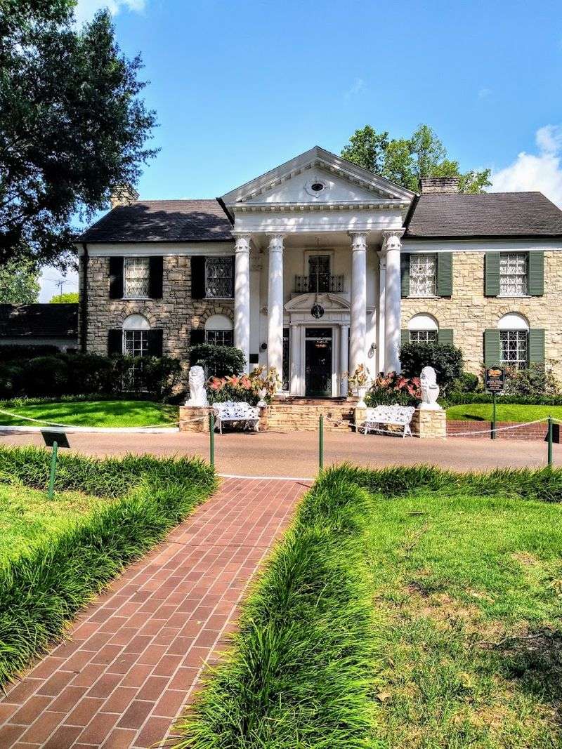 Graceland - Memphis, Tennessee