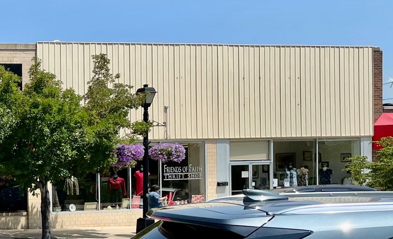 Friends of Faith Thrift Store — Nebraska City