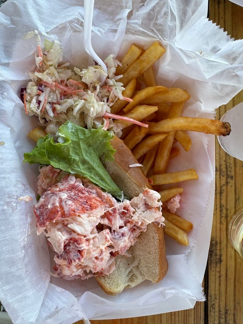 Massachusetts - Sesuit Harbor Cafe (Dennis)