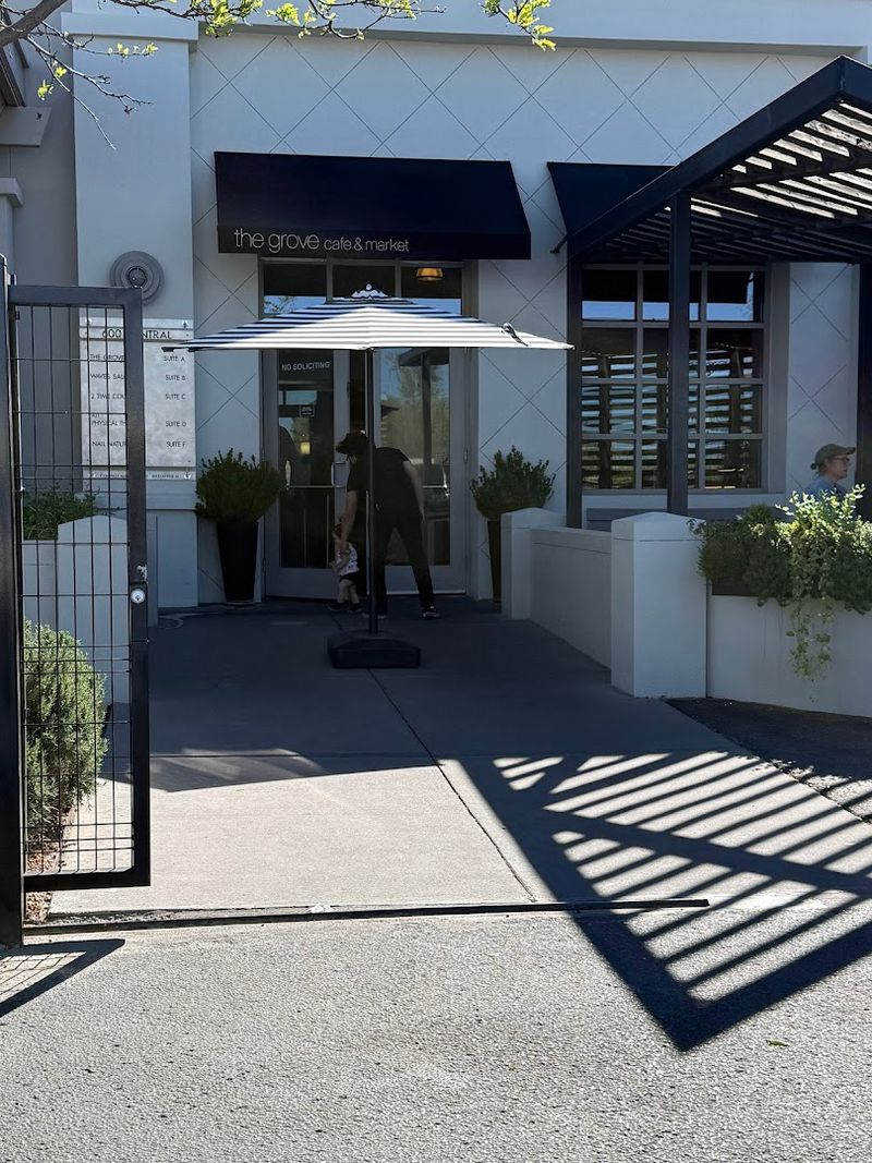 New Mexico, The Grove Café & Market (Albuquerque)