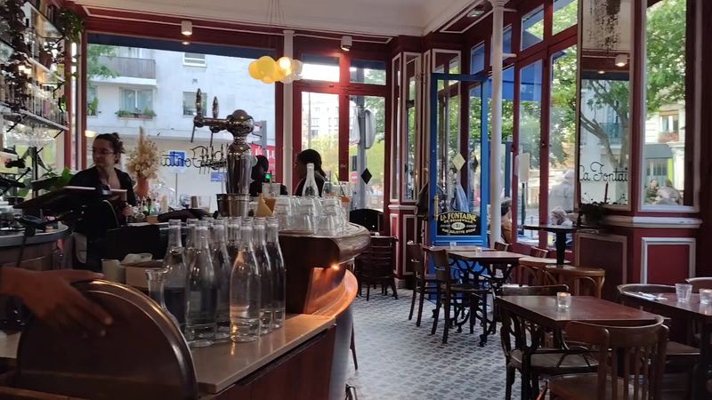 La Fontaine - Classic Mood, Better Coffee