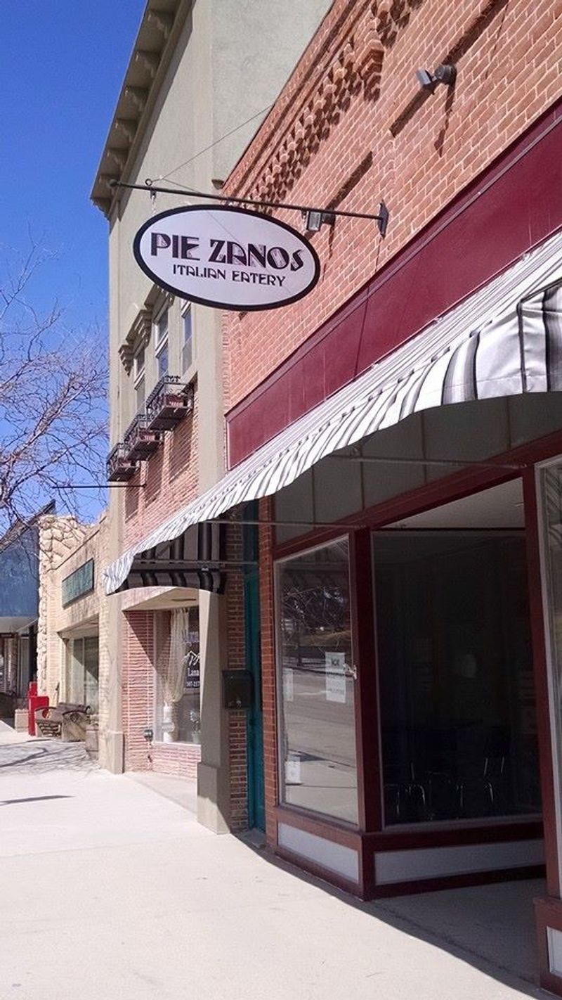 Pie Zanos — Buffalo