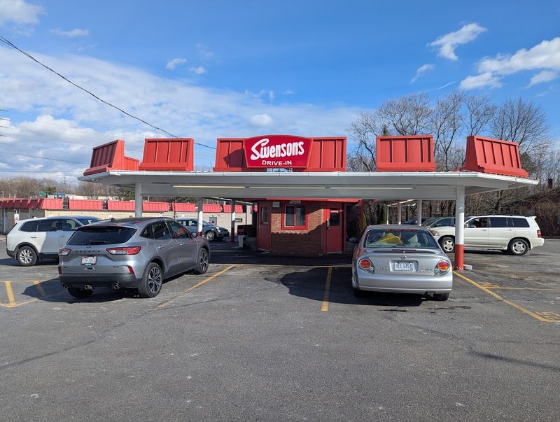 Swensons Drive-In — Akron